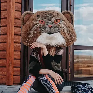 Vika Malyshko, Manulization